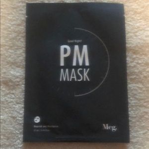 ✨NEVER BEEN USED✨ Face Masks!